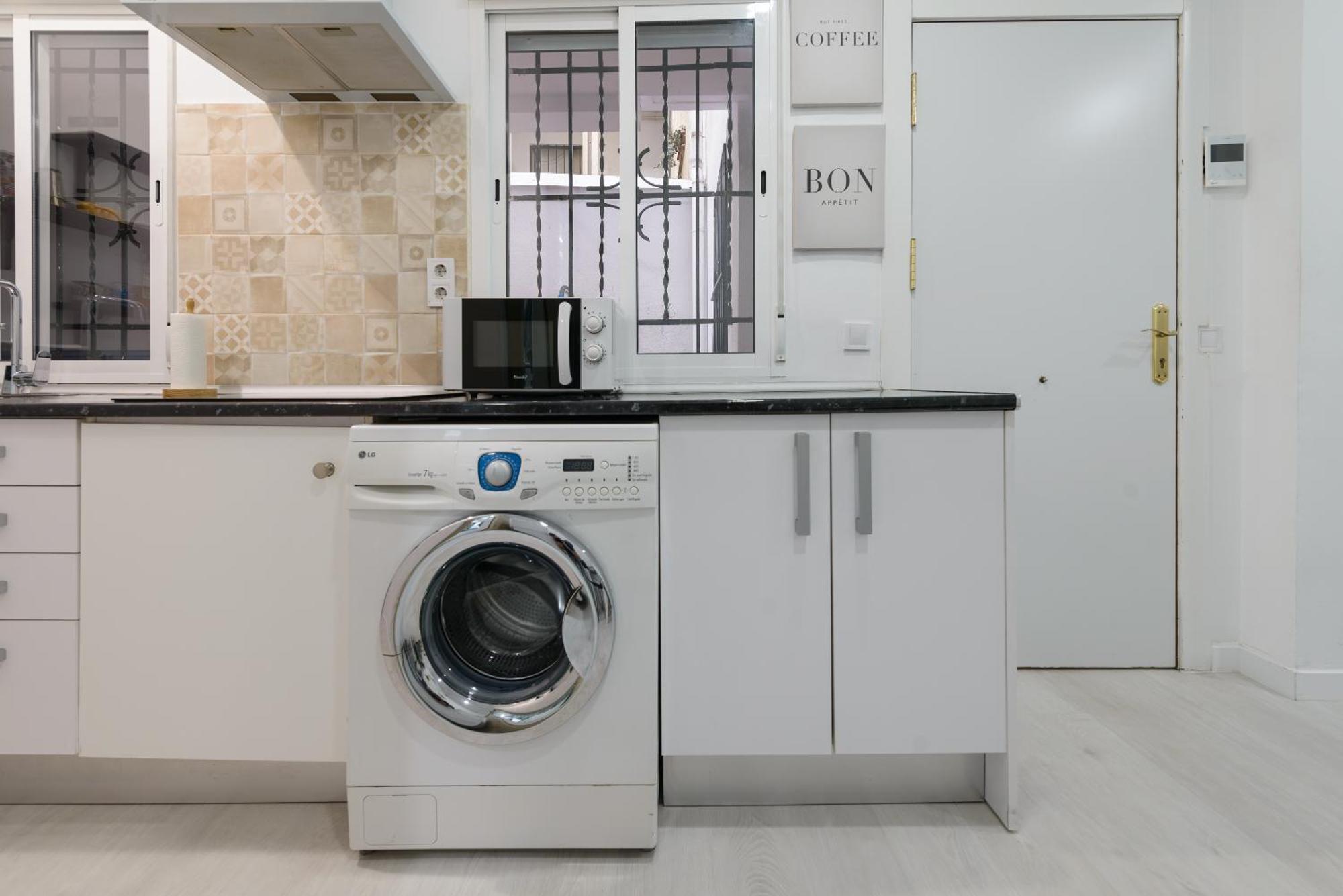 Apartamento Piso Nuevo Lavapies, Wifi, Smart Tv Madrid Exterior foto